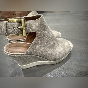 Donald J Pliner Tan Wedge Sandals